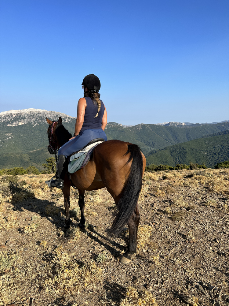 escursione cavallo Orgosolo escursione cavallo Orgosolo